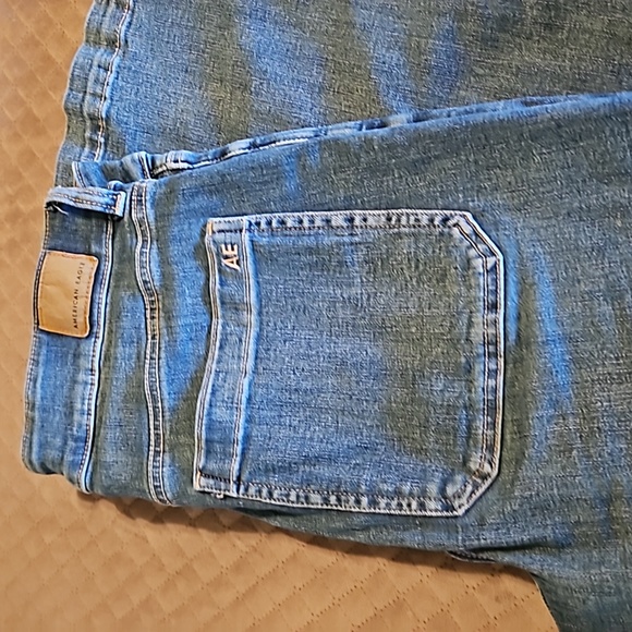 American Eagle Super Hi-Rise Flare Jeans - Picture 2 of 8